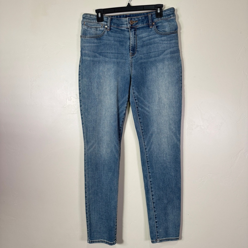 NWT Chicos Platinum‎ Jegging Skinny Jean Basic Women 1 Medium Wash Denim Stretch